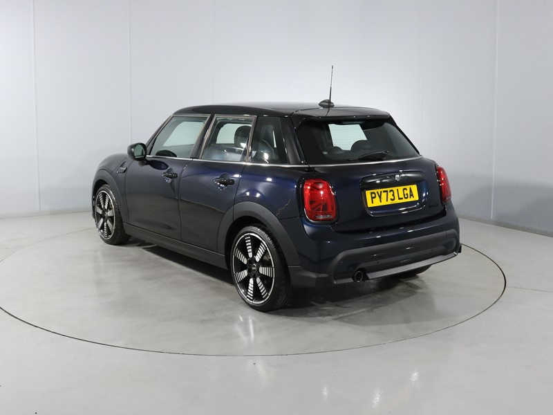 2023 (73) MINI HATCHBACK 1.5 Cooper Exclusive Premium 5dr Auto 1
