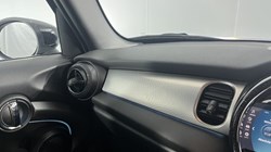 2023 (73) MINI HATCHBACK 1.5 Cooper Exclusive Premium 5dr Auto 5861956