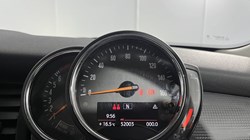 2020 (20) MINI HATCHBACK 1.5 Cooper Classic II 3dr 5835510