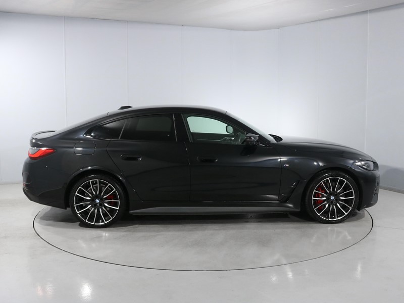2023 (23) BMW I4 400kW M50 83.9kWh 5dr Auto 5858421
