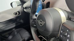 2024 (74) MINI COOPER 2.0 S Exclusive 5dr Auto 5831231