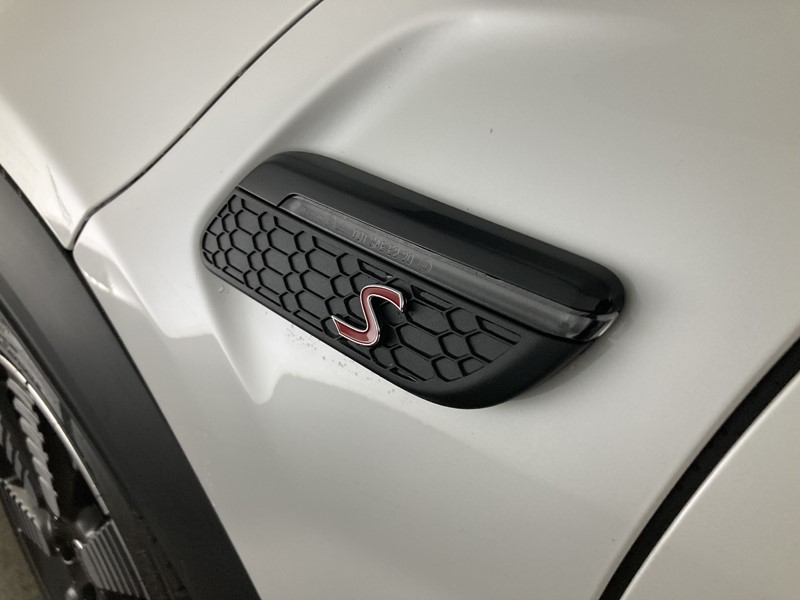 2022 (72) MINI HATCHBACK 2.0 Cooper S Exclusive Premium 5dr Auto 5853985