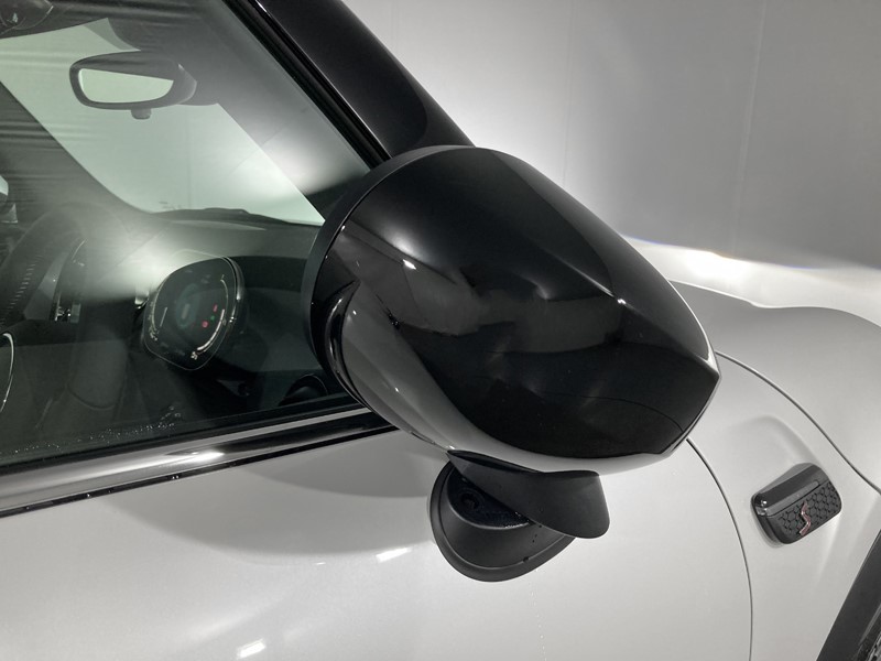 2022 (72) MINI HATCHBACK 2.0 Cooper S Exclusive Premium 5dr Auto 5853982