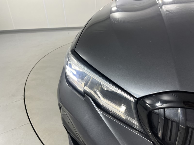 2020 (20) BMW 3 SERIES 320i xDrive M Sport 4dr Step Auto 5910243