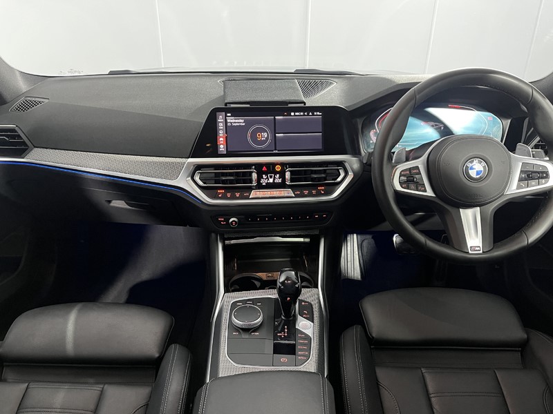 2020 (20) BMW 3 SERIES 320i xDrive M Sport 4dr Step Auto 5910207