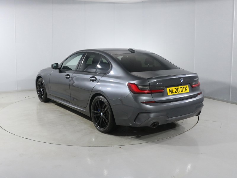 2020 (20) BMW 3 SERIES 320i xDrive M Sport 4dr Step Auto 5910205