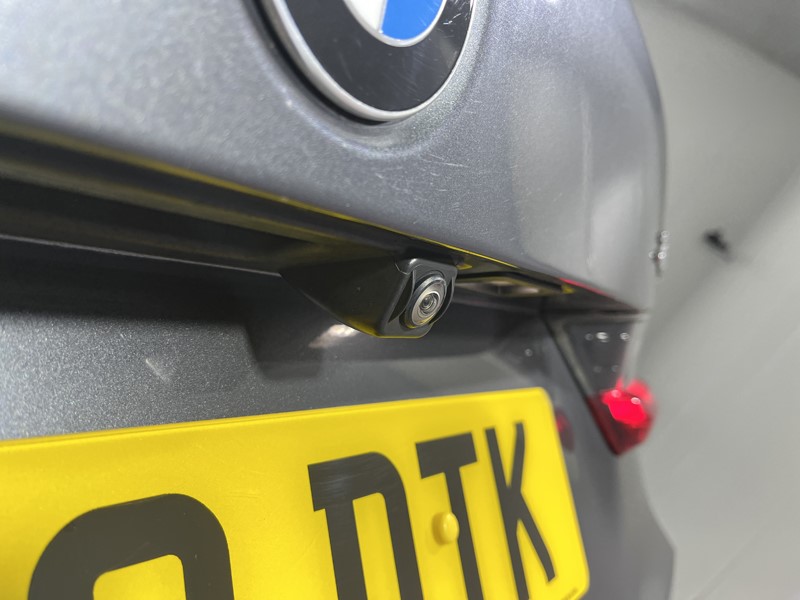 2020 (20) BMW 3 SERIES 320i xDrive M Sport 4dr Step Auto 5910248