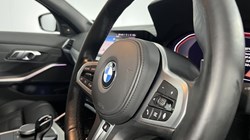 2021 (21) BMW 3 SERIES 320d MHT M Sport 4dr Step Auto 5862367