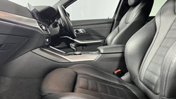 2021 (21) BMW 3 SERIES 320d MHT M Sport 4dr Step Auto 5862383