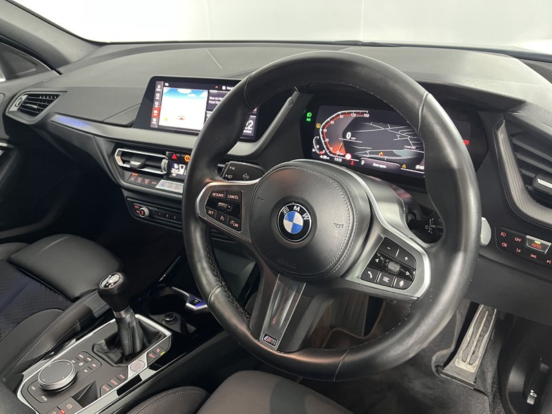 2023 (23) BMW 1 SERIES 118i [136] M Sport 5dr [Live Cockpit Professional] 5851849