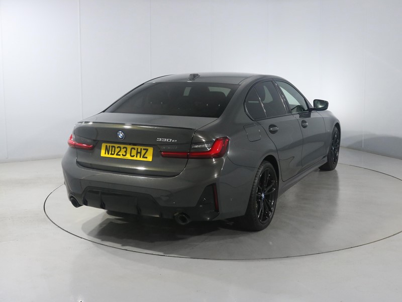 2023 (23) BMW 3 SERIES 330e M Sport 4dr Step Auto 5851842