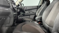 2023 (23) MINI COUNTRYMAN 1.5 Cooper Classic Premium 5dr Auto 5851975