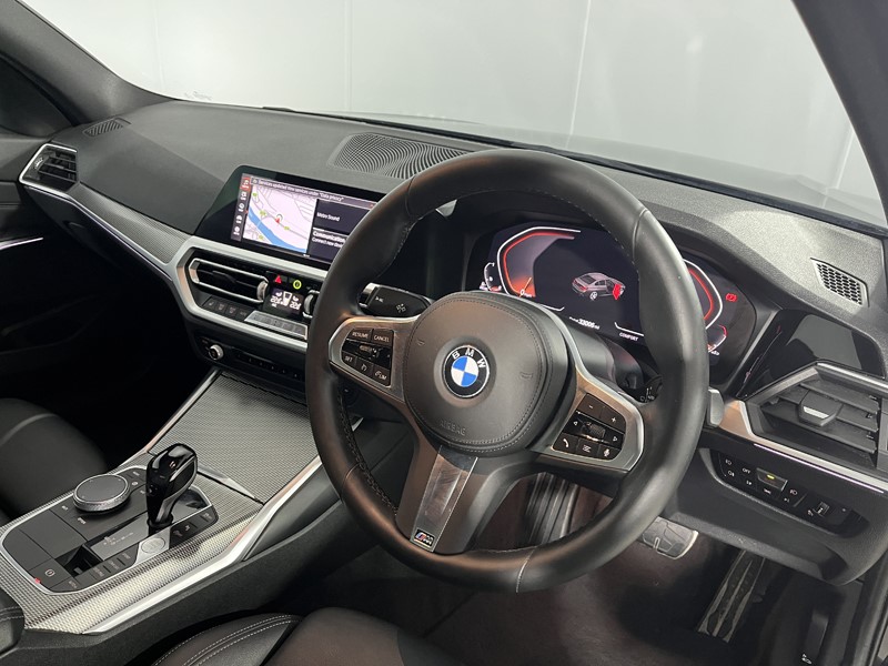 2020 (20) BMW 3 SERIES 318d M Sport 4dr Step Auto 5862404