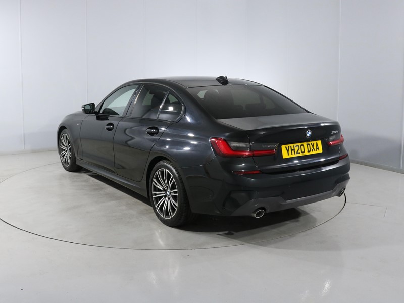 2020 (20) BMW 3 SERIES 318d M Sport 4dr Step Auto 1