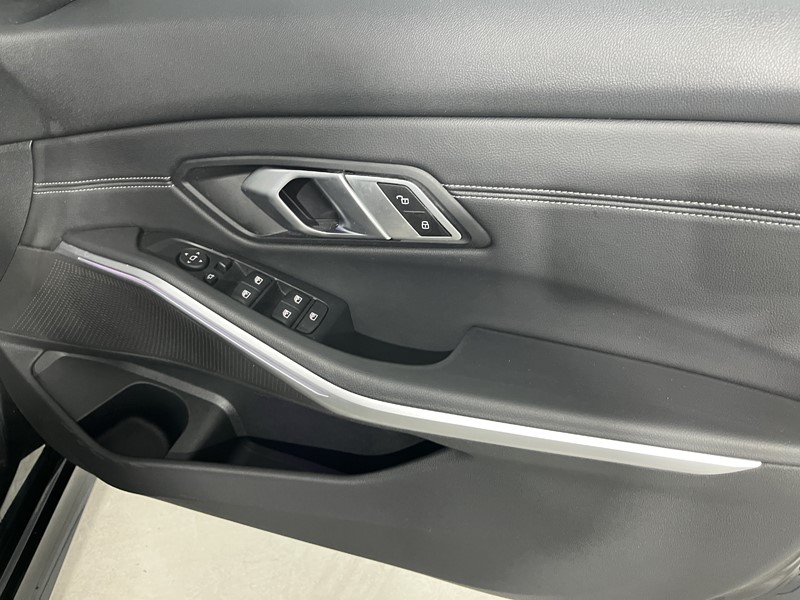 2020 (20) BMW 3 SERIES 318d M Sport 4dr Step Auto 5862418