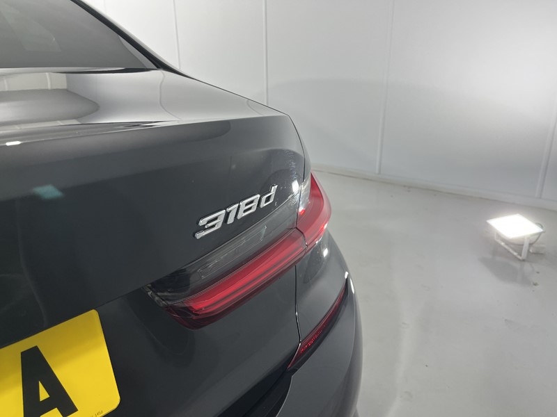 2020 (20) BMW 3 SERIES 318d M Sport 4dr Step Auto 5862443