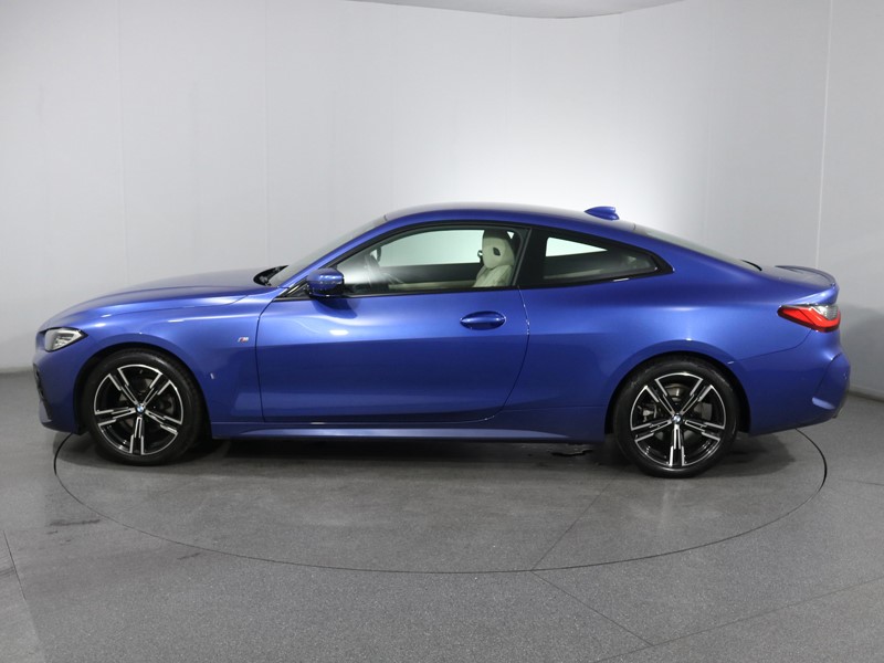 2021 (21) BMW 4 SERIES 420i M Sport 2dr Step Auto 5877703
