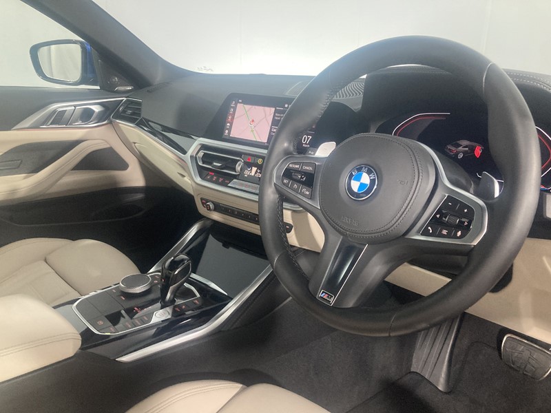2021 (21) BMW 4 SERIES 420i M Sport 2dr Step Auto 5877661