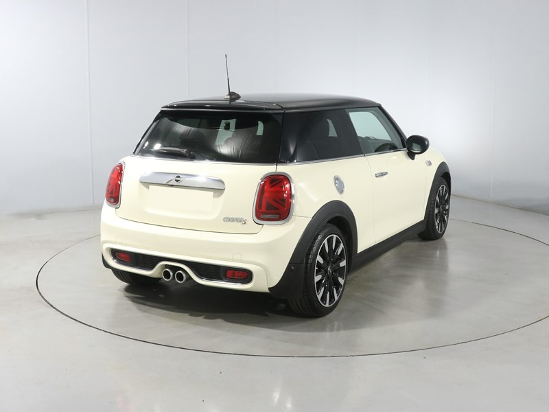 2021 (70) MINI HATCHBACK 2.0 Cooper S Exclusive II 3dr Auto 5873094