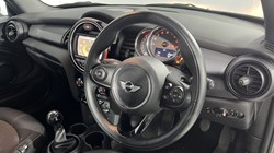 2018 (18) MINI CONVERTIBLE 1.5 Cooper 2dr 5877427