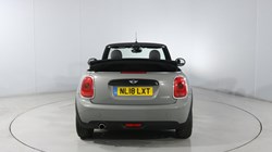 2018 (18) MINI CONVERTIBLE 1.5 Cooper 2dr 5877436