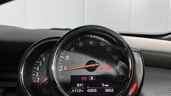 2018 (18) MINI CONVERTIBLE 1.5 Cooper 2dr 5877430