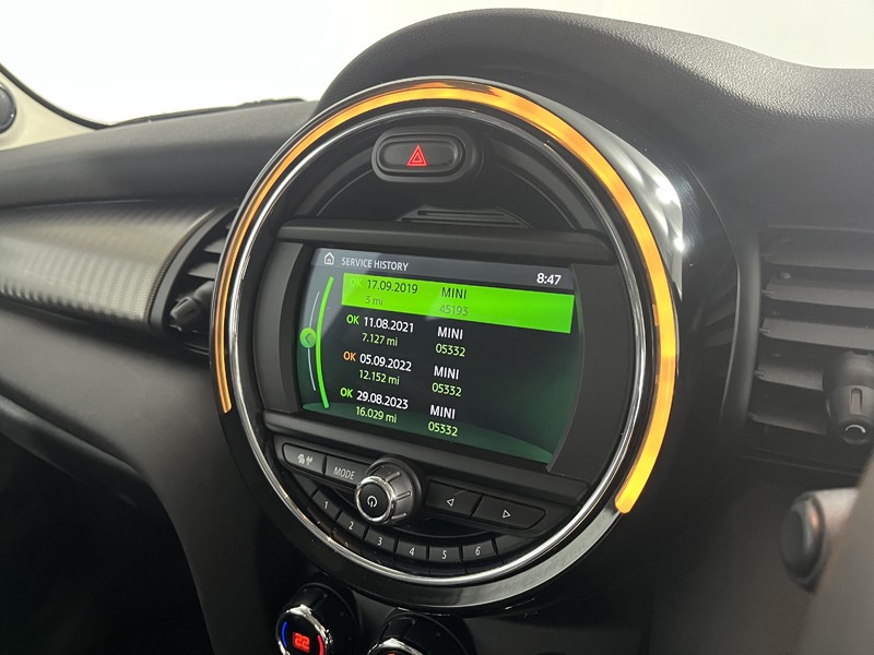 2019 (69) MINI HATCHBACK 2.0 Cooper S Exclusive II 3dr Auto 5898342