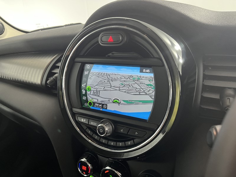2019 (69) MINI HATCHBACK 2.0 Cooper S Exclusive II 3dr Auto 5898329