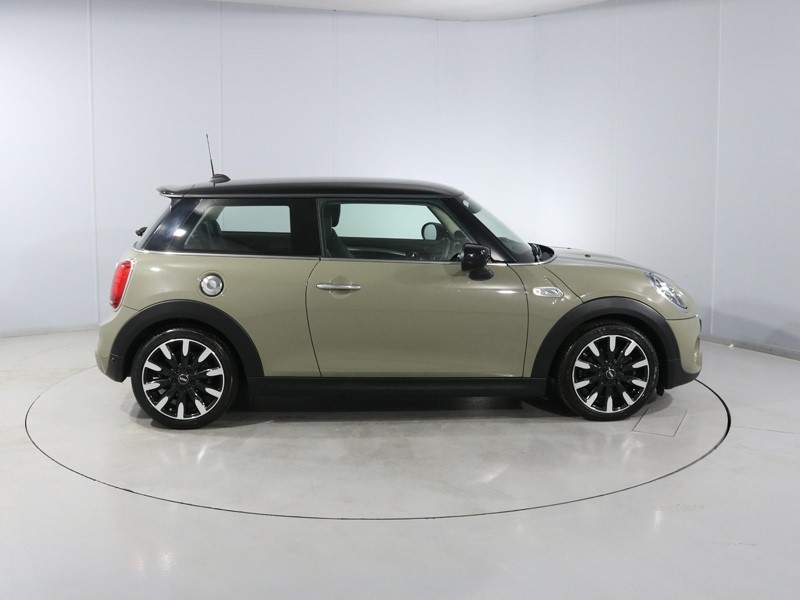 2019 (69) MINI HATCHBACK 2.0 Cooper S Exclusive II 3dr Auto 5898315