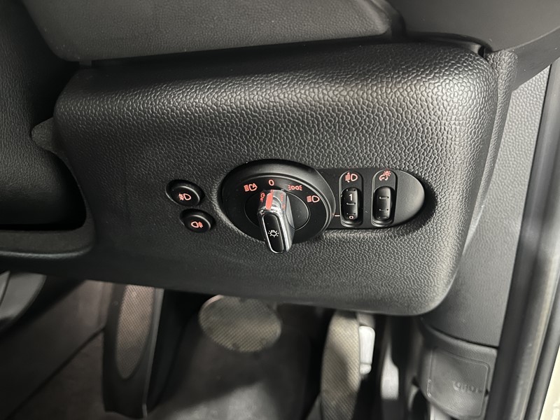 2019 (69) MINI HATCHBACK 2.0 Cooper S Exclusive II 3dr Auto 5898333