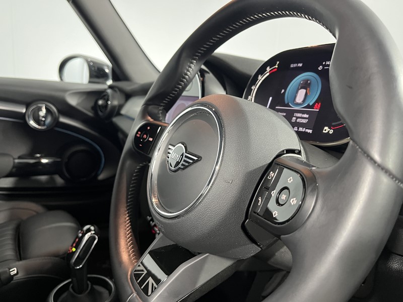 2023 (23) MINI HATCHBACK 1.5 Cooper Exclusive Premium Plus 3dr Auto 5872681