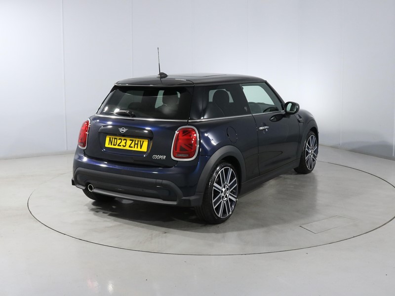 2023 (23) MINI HATCHBACK 1.5 Cooper Exclusive Premium Plus 3dr Auto 5872702