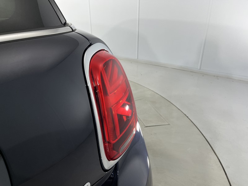 2023 (23) MINI HATCHBACK 1.5 Cooper Exclusive Premium Plus 3dr Auto 5872699