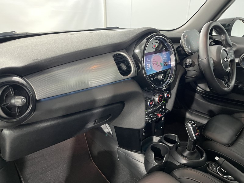 2023 (23) MINI HATCHBACK 1.5 Cooper Exclusive Premium Plus 3dr Auto 5872665
