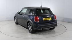 2023 (23) MINI HATCHBACK 1.5 Cooper Exclusive Premium Plus 3dr Auto 1