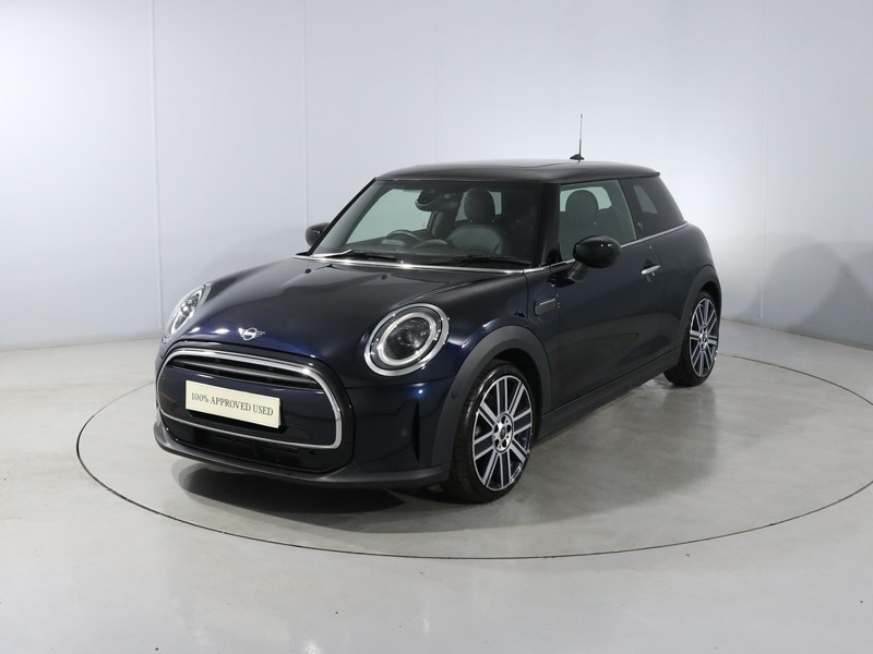 2023 (23) MINI HATCHBACK 1.5 Cooper Exclusive Premium Plus 3dr Auto 5872701