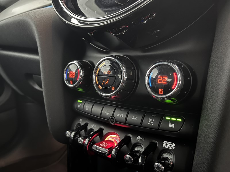 2023 (23) MINI HATCHBACK 1.5 Cooper Exclusive Premium Plus 3dr Auto 5872690