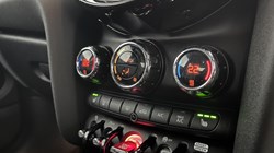 2023 (23) MINI HATCHBACK 1.5 Cooper Exclusive Premium Plus 3dr Auto 5872690