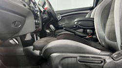 2024 (24) MINI HATCHBACK 2.0 John Cooper Works Premium 3dr Auto 5877494