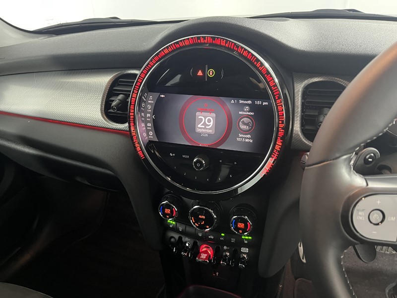 2024 (24) MINI HATCHBACK 2.0 John Cooper Works Premium 3dr Auto 5877468
