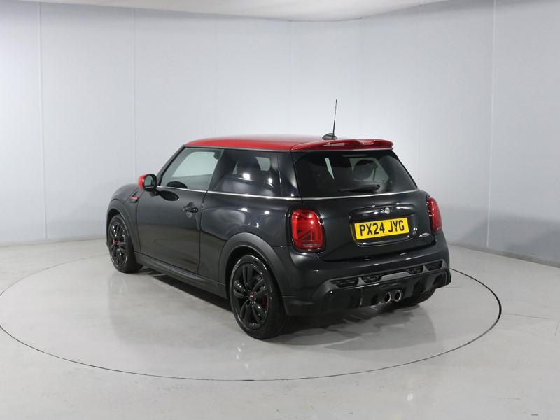 2024 (24) MINI HATCHBACK 2.0 John Cooper Works Premium 3dr Auto 1