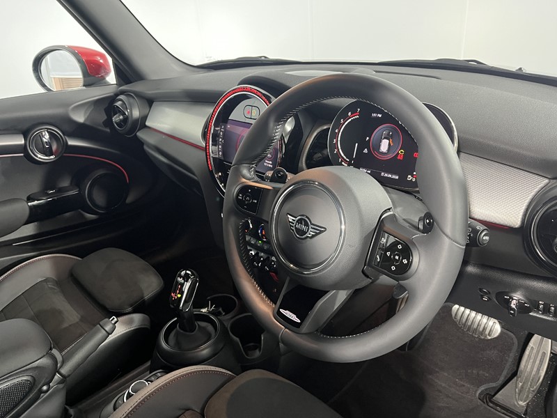 2024 (24) MINI HATCHBACK 2.0 John Cooper Works Premium 3dr Auto 5877466