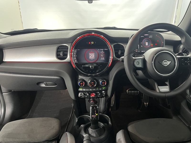 2024 (24) MINI HATCHBACK 2.0 John Cooper Works Premium 3dr Auto 5877464