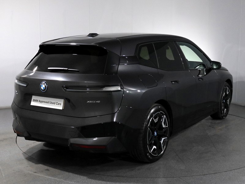 2022 (22) BMW iX 240kW xDrive40 M Sport 76.6kWh 5dr Auto 5923165