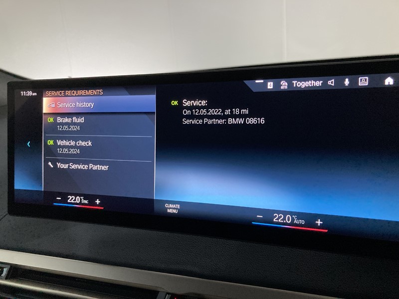 2022 (22) BMW iX 240kW xDrive40 M Sport 76.6kWh 5dr Auto 5923135