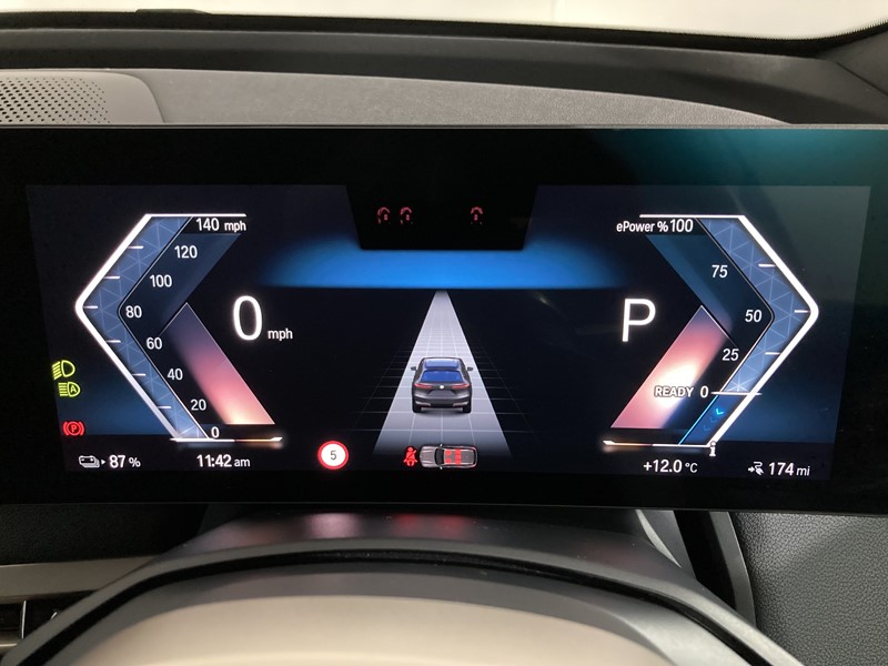 2022 (22) BMW iX 240kW xDrive40 M Sport 76.6kWh 5dr Auto 5923130