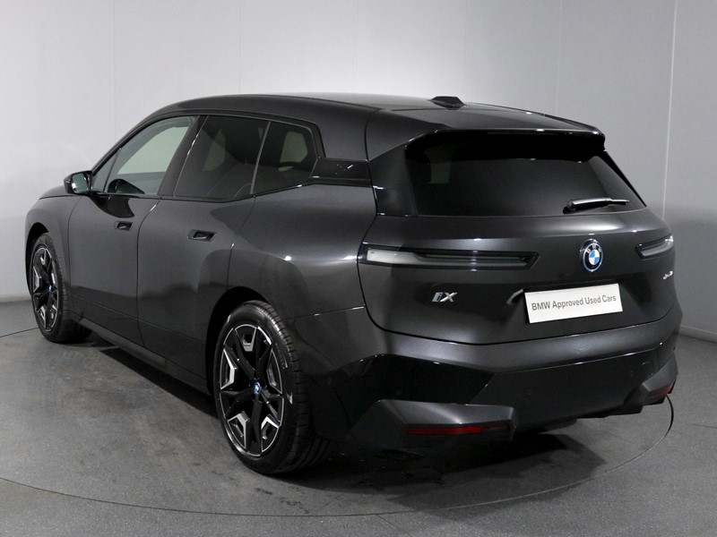 2022 (22) BMW iX 240kW xDrive40 M Sport 76.6kWh 5dr Auto 5923103