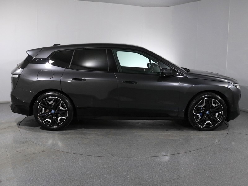 2022 (22) BMW iX 240kW xDrive40 M Sport 76.6kWh 5dr Auto 5923104