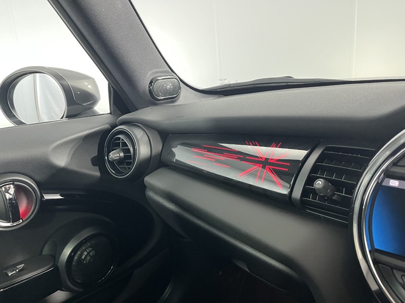 2020 (70) MINI HATCHBACK 135kW Cooper S Level 3 33kWh 3dr Auto 5872977