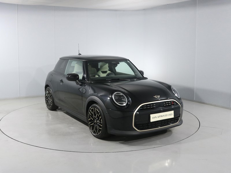 2024 (24) MINI COOPER 2.0 S Exclusive 3dr Auto